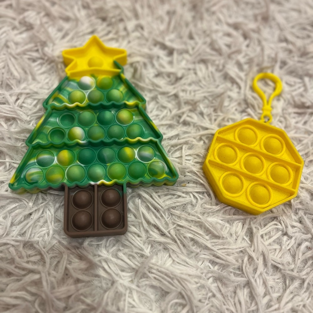 Christmas Tree Popit Fidget Push Bubble and Keychain Fidget Sensory